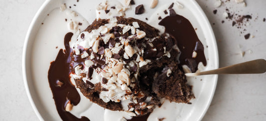 Chocolate Mug Cake (hrníčkový dort) 🍌🍫
