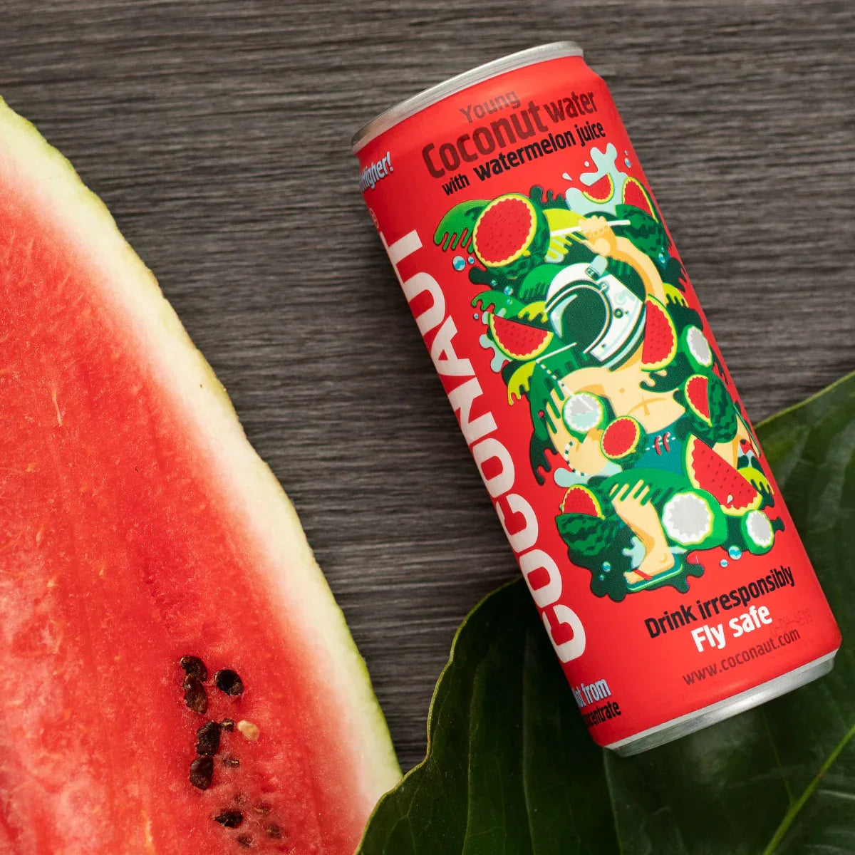 Detail melónovej a kokosovej vody